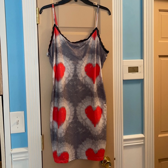 Shein Curve Heart Dress - Picture 1 of 9